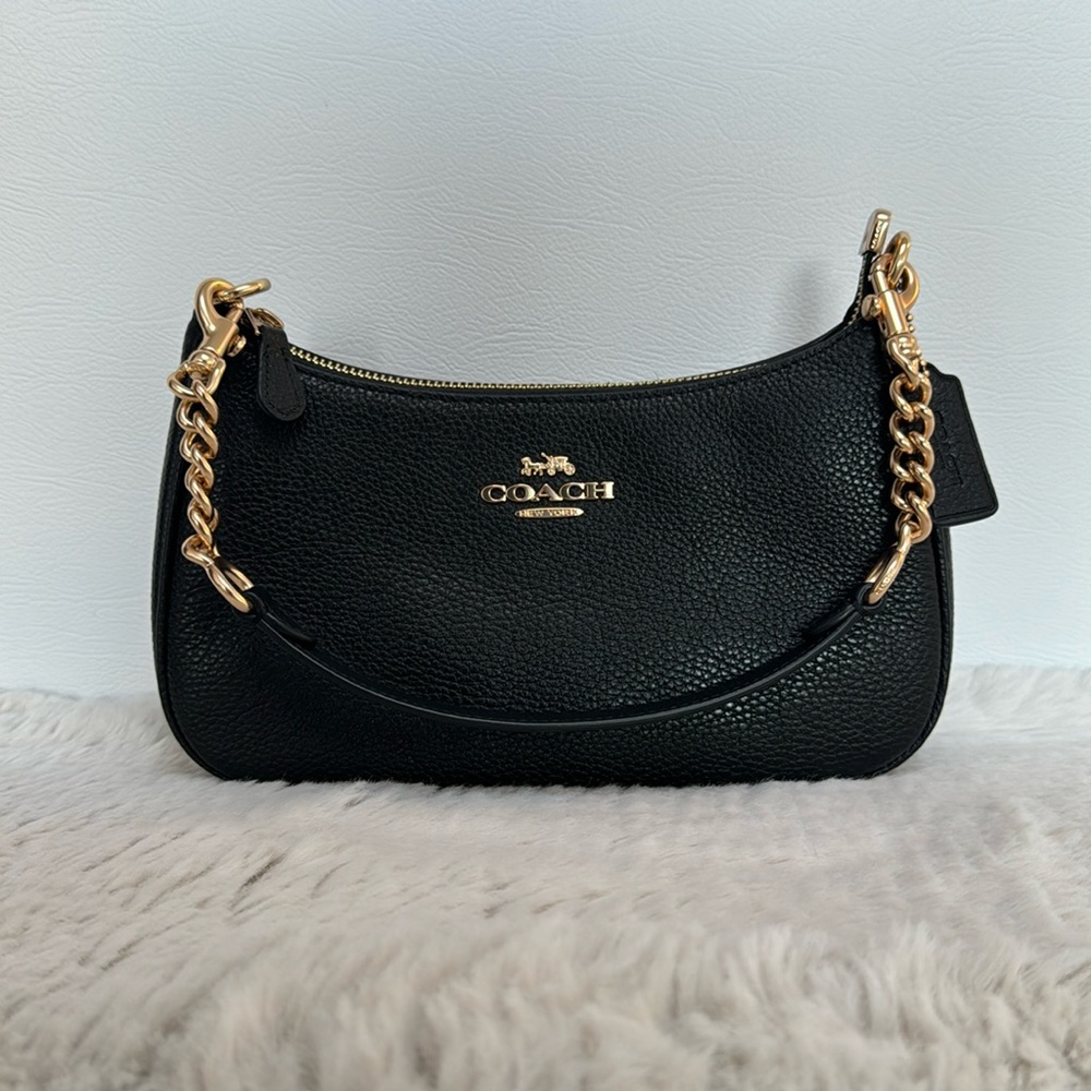Coach Teri Shoulder Bag